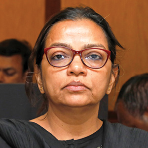 Ms Sugnadh Saxena